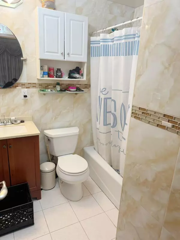 Corona, NY 11368,10831 50th AVE #3A