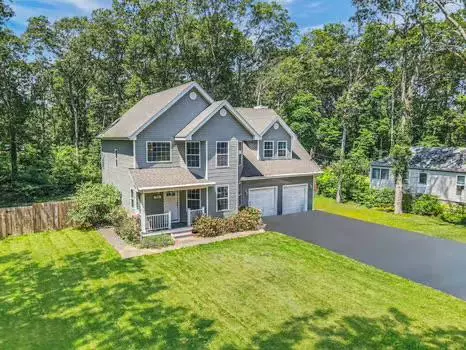 509 Lockwood DR, Shirley, NY 11967