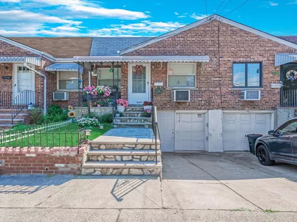 8407 262nd ST, Floral Park, NY 11001