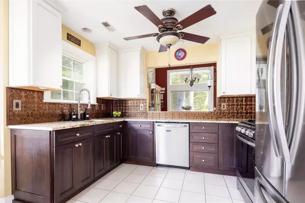 Manorville, NY 11949,17 Pidgeon CT