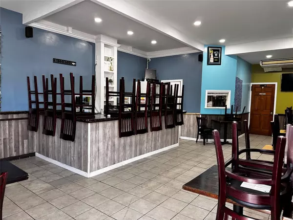Queens Village, NY 11428,214-21 Jamaica AVE