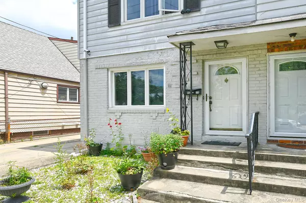 Flushing, NY 11367,63-05 138th ST