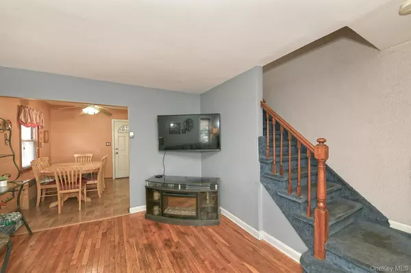 Flushing, NY 11367,63-05 138th ST