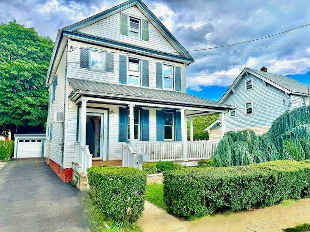 88 New Hyde Park RD, Franklin Square, NY 11010