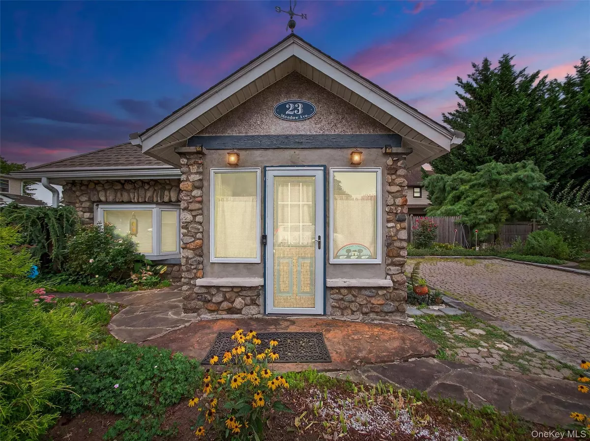 Suffern, NY 10901,23 Meadow AVE