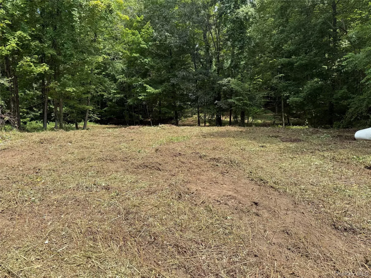 Bedford, NY 10506,334 Bedford Banksville RD