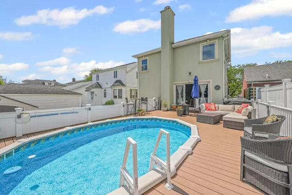 Neponsit, NY 11694,456 Beach 145th ST