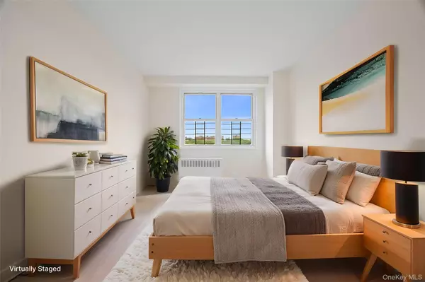 Bronx, NY 10473,880 Boynton AVE #8B