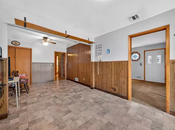 West Haverstraw, NY 10993,24 Mackey CT
