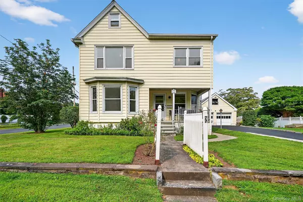 77 Thompson AVE,  White Plains,  NY 10603