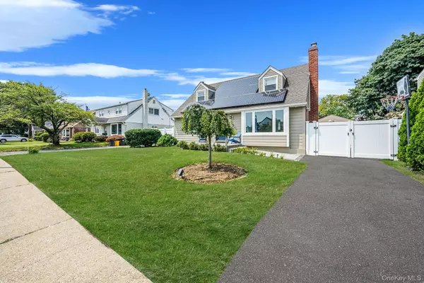 East Meadow, NY 11554,76 Bellmore RD