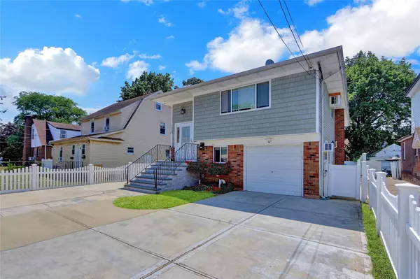 Hempstead, NY 11550,42 Peters AVE