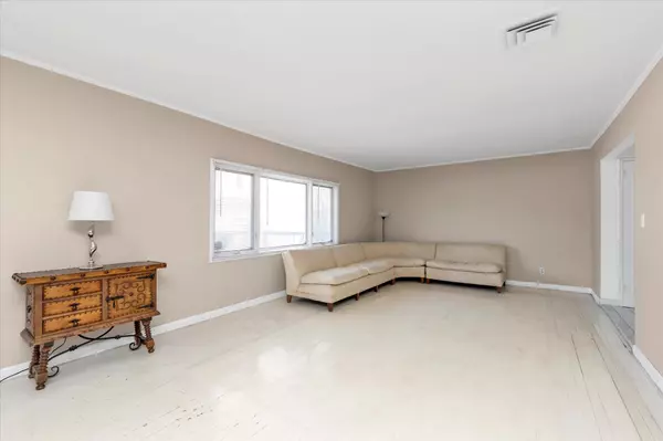 Cedarhurst, NY 11516,25 Park CIR
