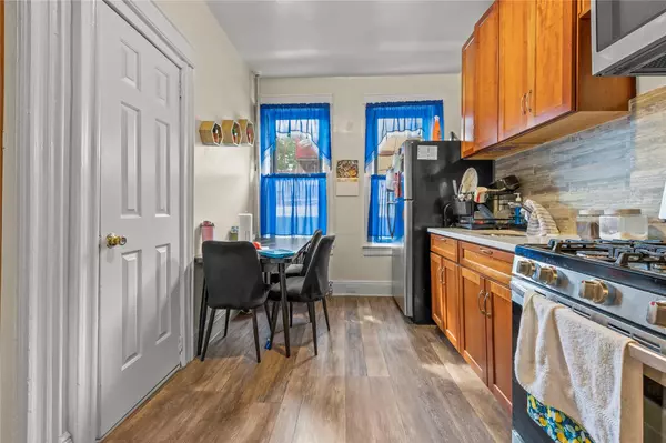Brooklyn, NY 11237,1517 Jefferson AVE