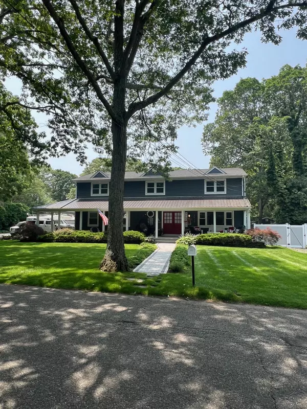 130 Parkside AVE, Miller Place, NY 11764