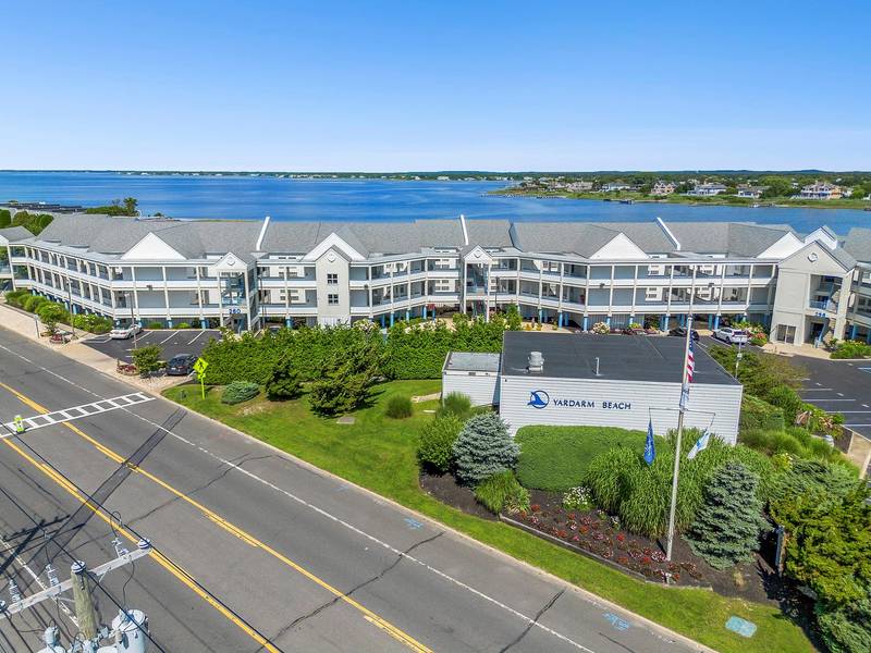 260 Dune RD #101G, Westhampton Beach, NY 11978