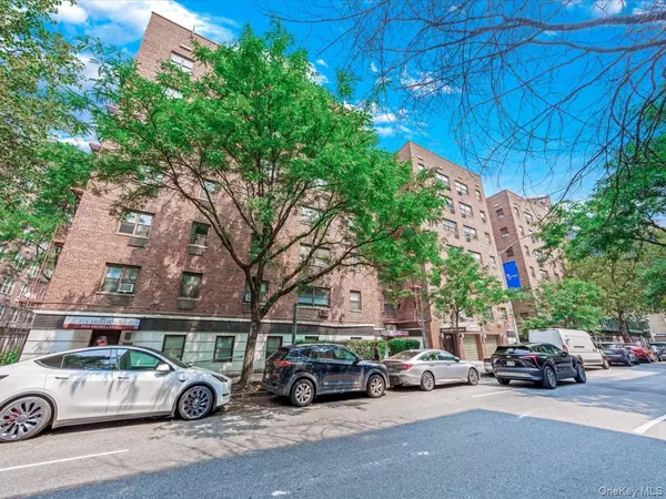 94-31 59 AVE #6C, Elmhurst, NY 11373