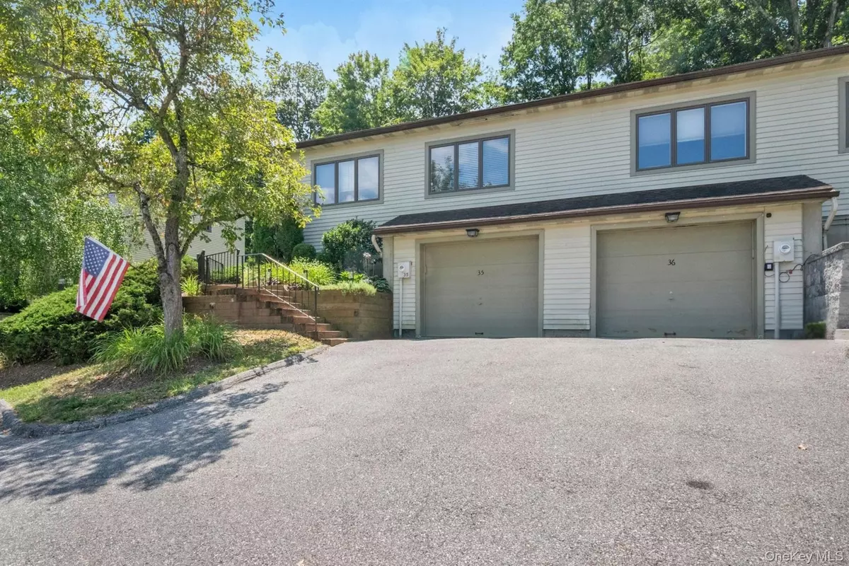Somers, NY 10589,35 Krystal DR