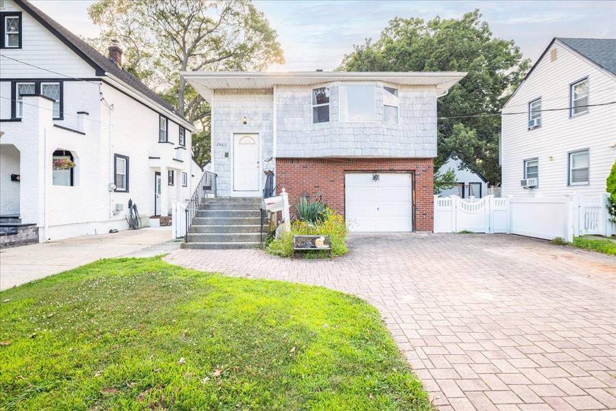 2600 Southard AVE, Oceanside, NY 11572