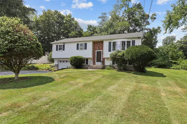 Mahopac, NY 10541,457 Route 6n