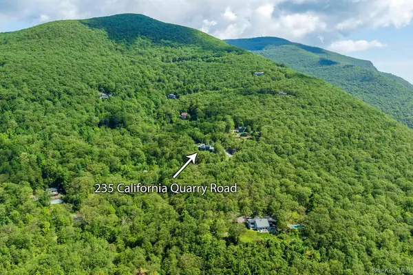 Woodstock, NY 12498,235 California Quarry RD