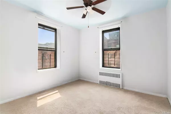 Woodhaven, NY 11421,83-75 Woodhaven BLVD #5S