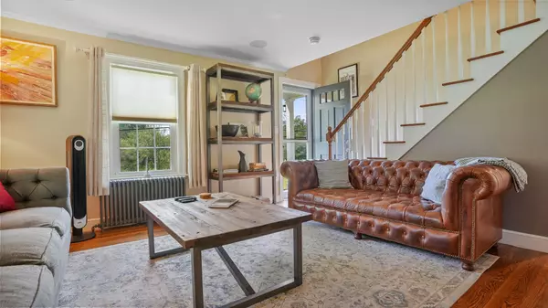 Litchfield, CT 06759,426 Torrington RD