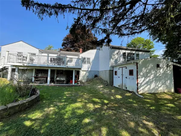 Wallkill, NY 12589,2519 Bruynswick RD