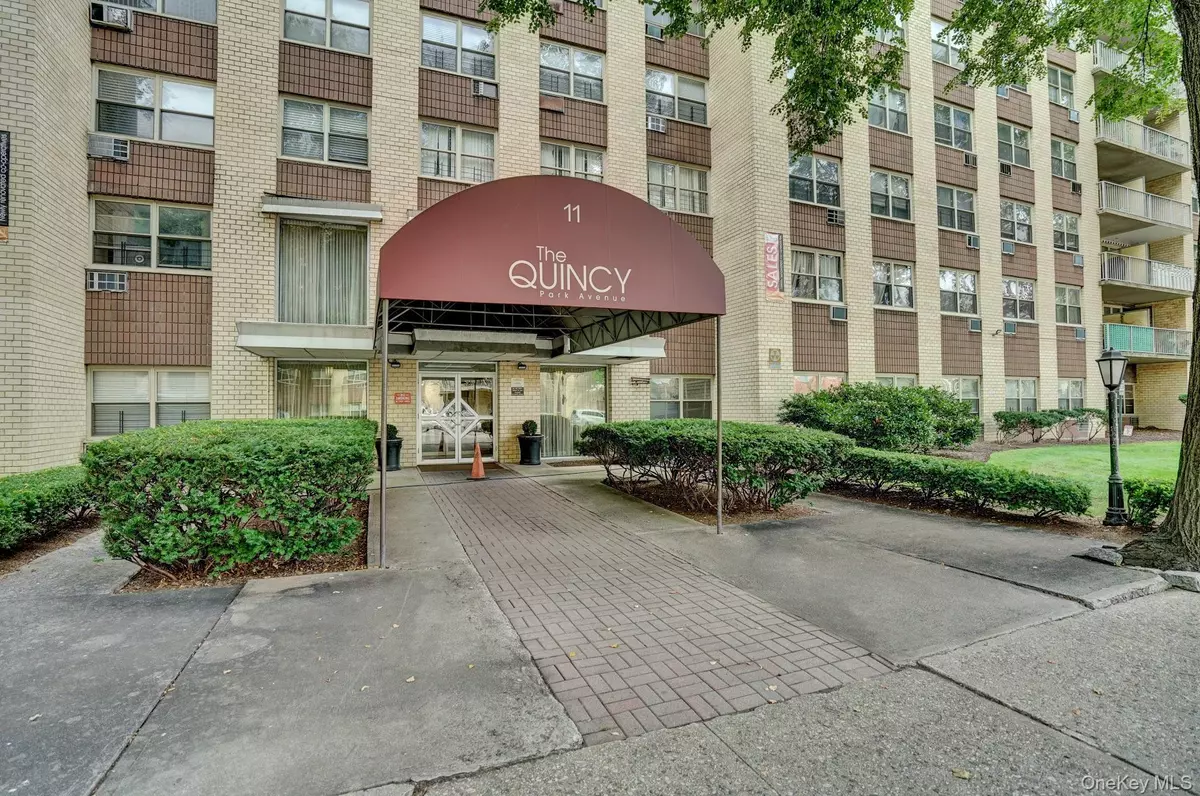 Mount Vernon, NY 10550,11 Park Avenue #3X