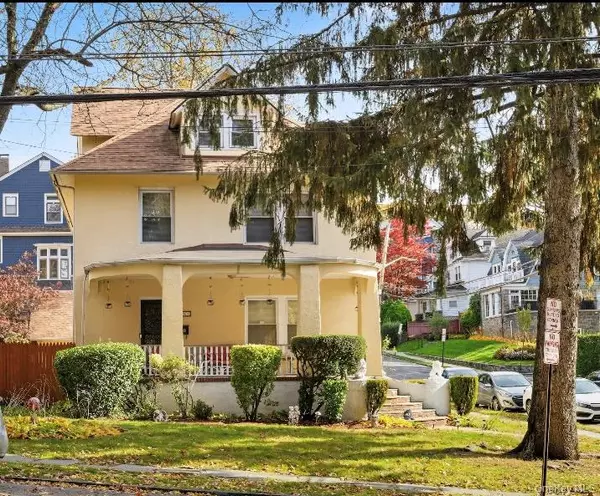 Yonkers, NY 10705,386 Park Hill AVE