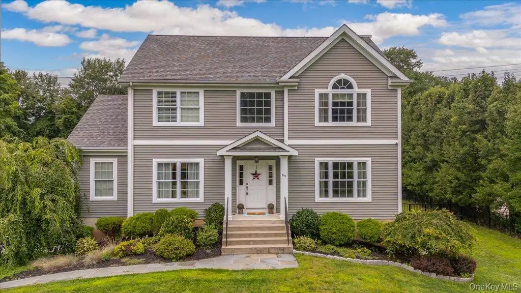 Hopewell Junction, NY 12533,69 Roundhill RD