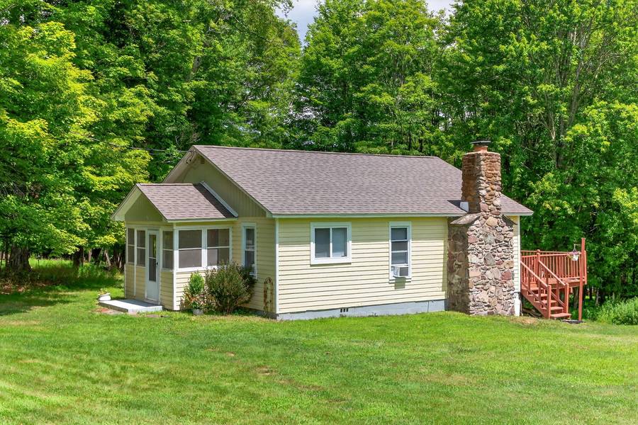 49 Caston RD, Wawarsing, NY 12435