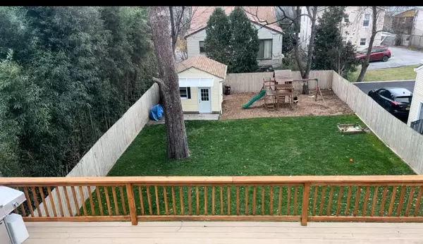 Yonkers, NY 10703,678 Bellevue AVE