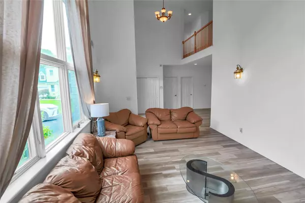 Coram, NY 11727,54 Gaetano LN