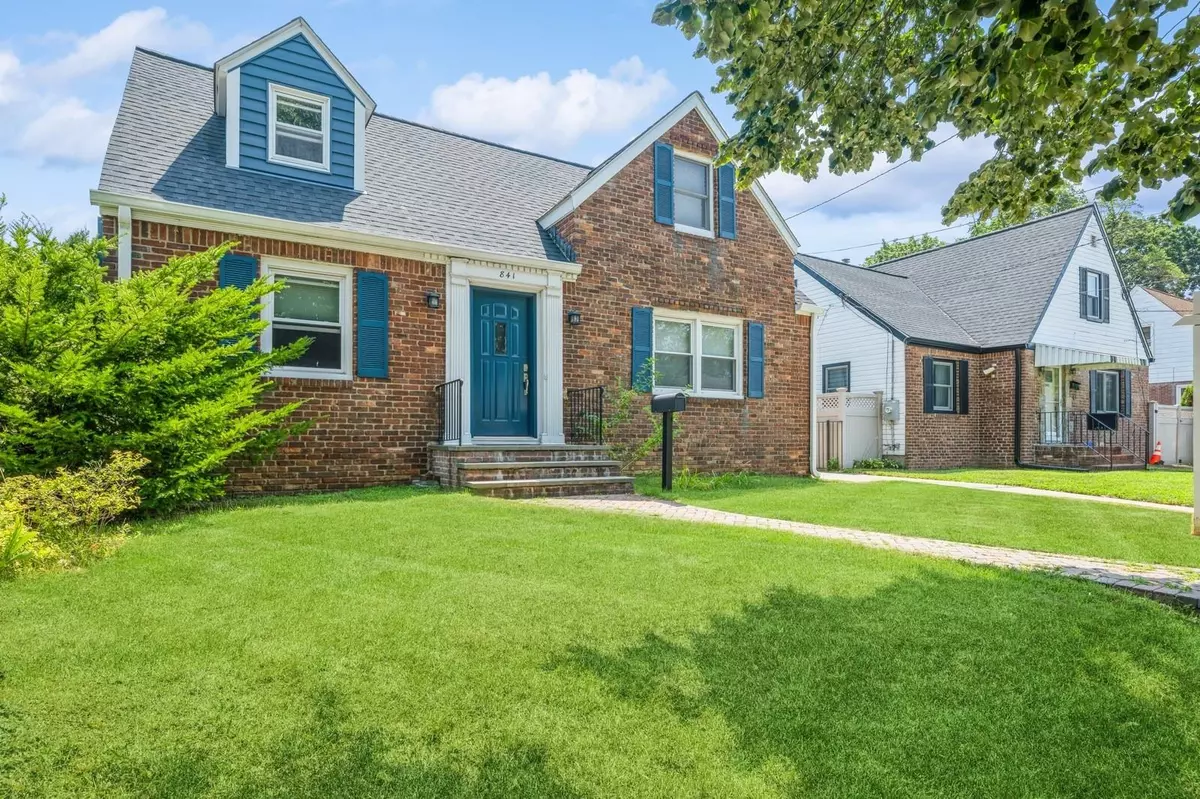 West Hempstead, NY 11552,841 Harrison ST