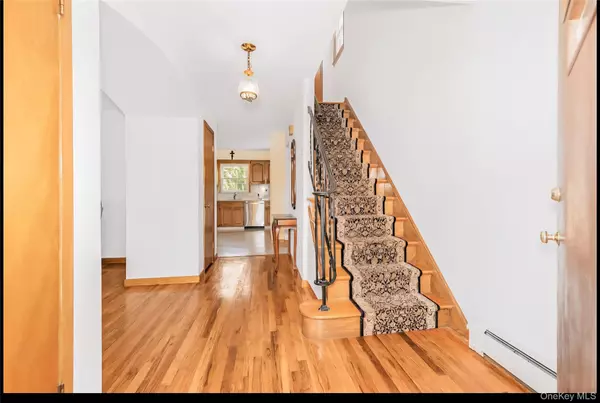 Yonkers, NY 10701,66 Pocono AVE
