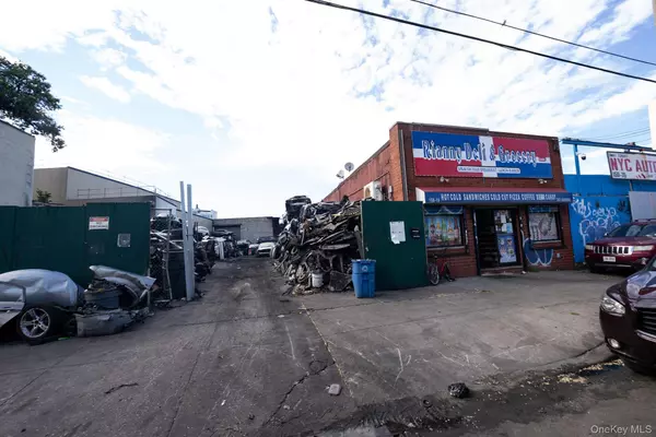 Jamaica, NY 11433,150-19 / 150-17 / 150-05 Liberty AVE