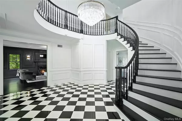 Bedford, NY 10506,487 Bedford Center RD