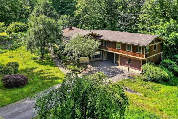 Bedford, NY 10506,4 Cedar Hill RD
