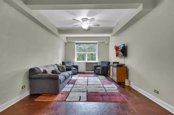 Bronx, NY 10463,2465 Palisade AVE #1J