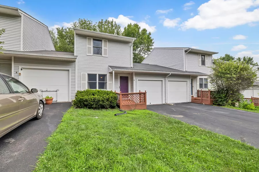 5 Kenny LN, Kiamesha Lake, NY 12751