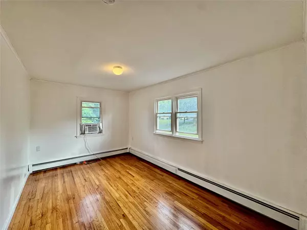Middletown, NY 10940,652 Route 211 #650
