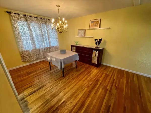 New City, NY 10956,5 Renwood CT