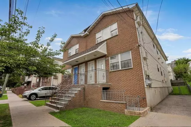 Bronx, NY 10469,2920 Ely AVE