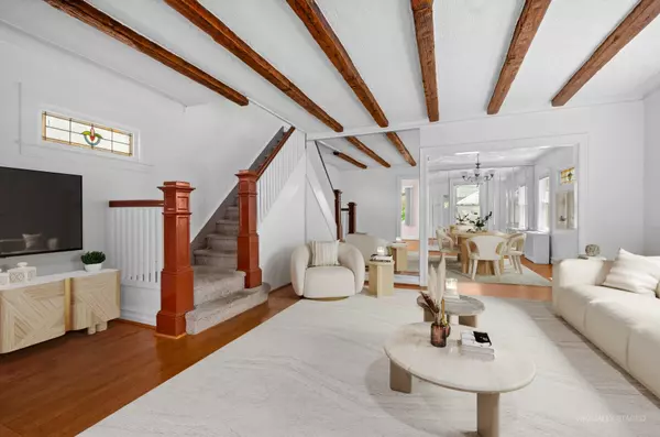 Brooklyn, NY 11210,993 E 39th ST