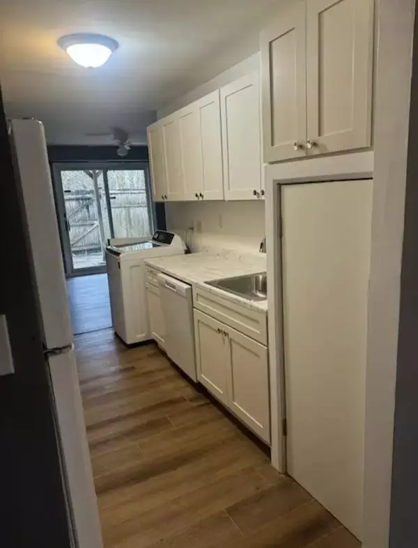 Wading River, NY 11933,197 Hill CT
