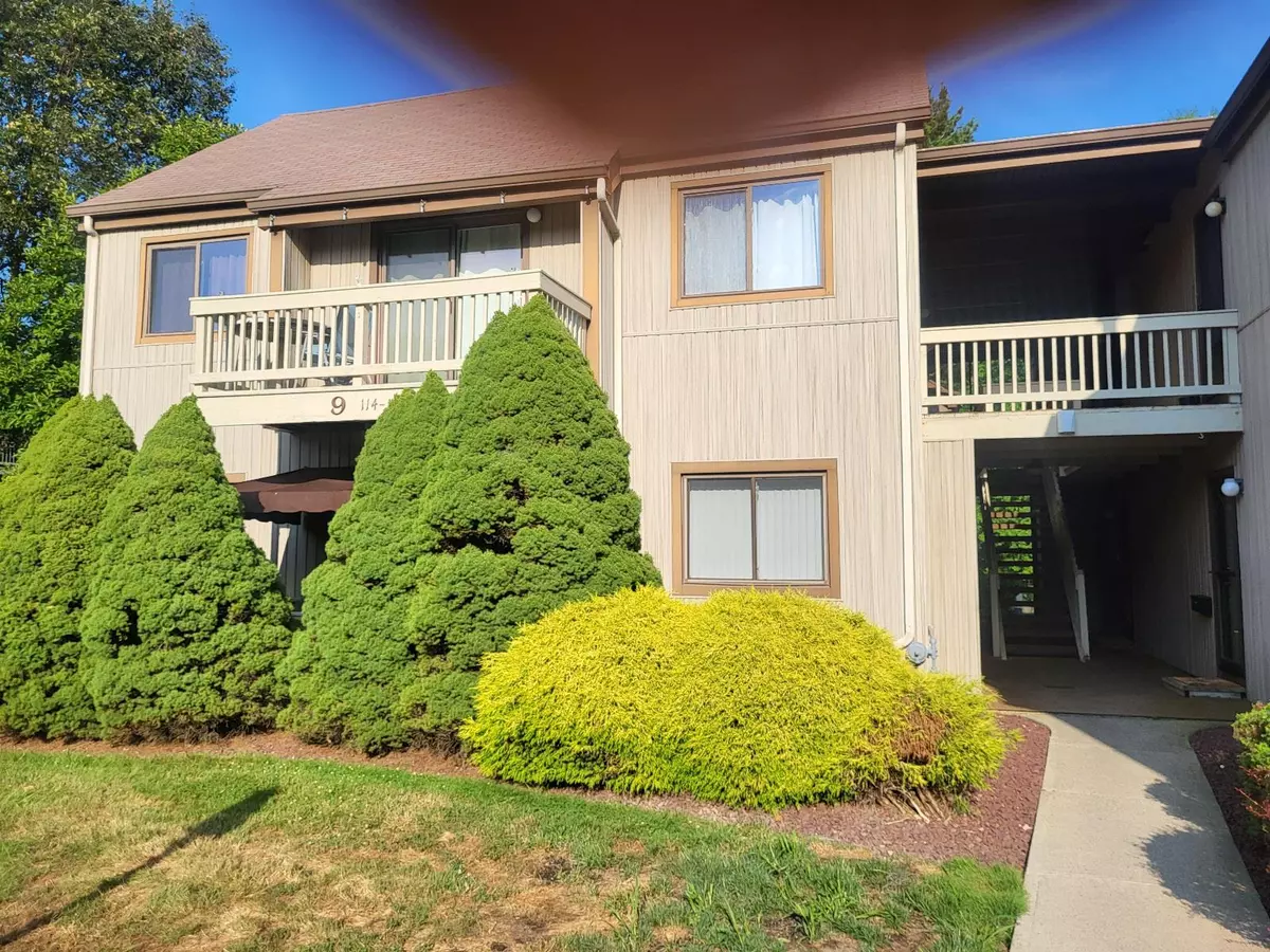 Middletown, NY 10940,128 Sycamore Drive