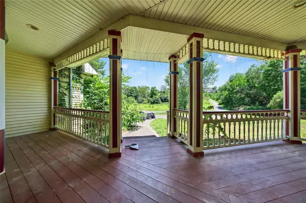 Washingtonville, NY 10992,9 Fountayne CT