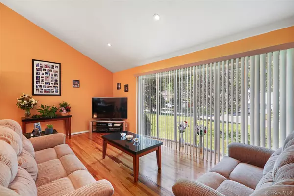 Scarsdale, NY 10583,85 Vernon DR