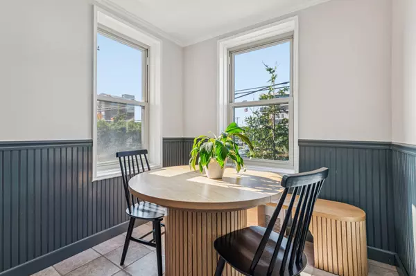 Long Beach, NY 11561,560 W Broadway #1G